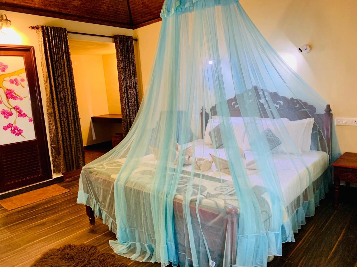 Resort Maadathil 3*