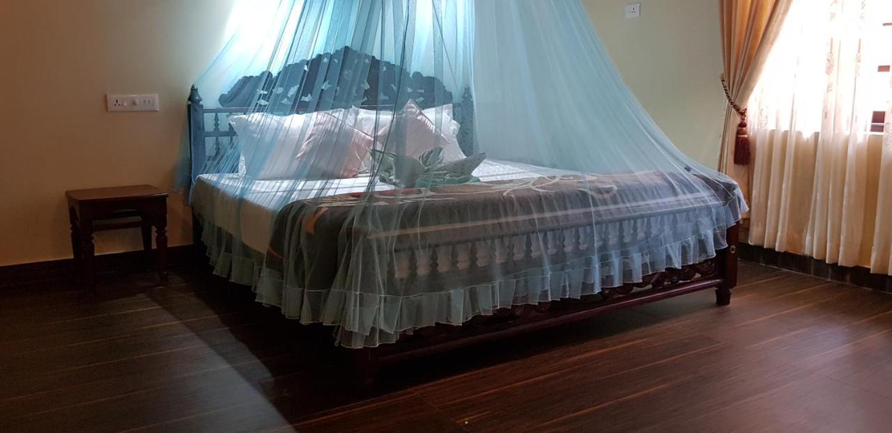 Maadathil Resort